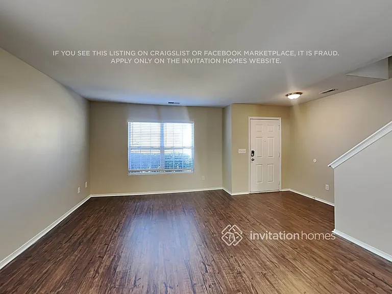 10953 Dry Stone Dr — Photo 4