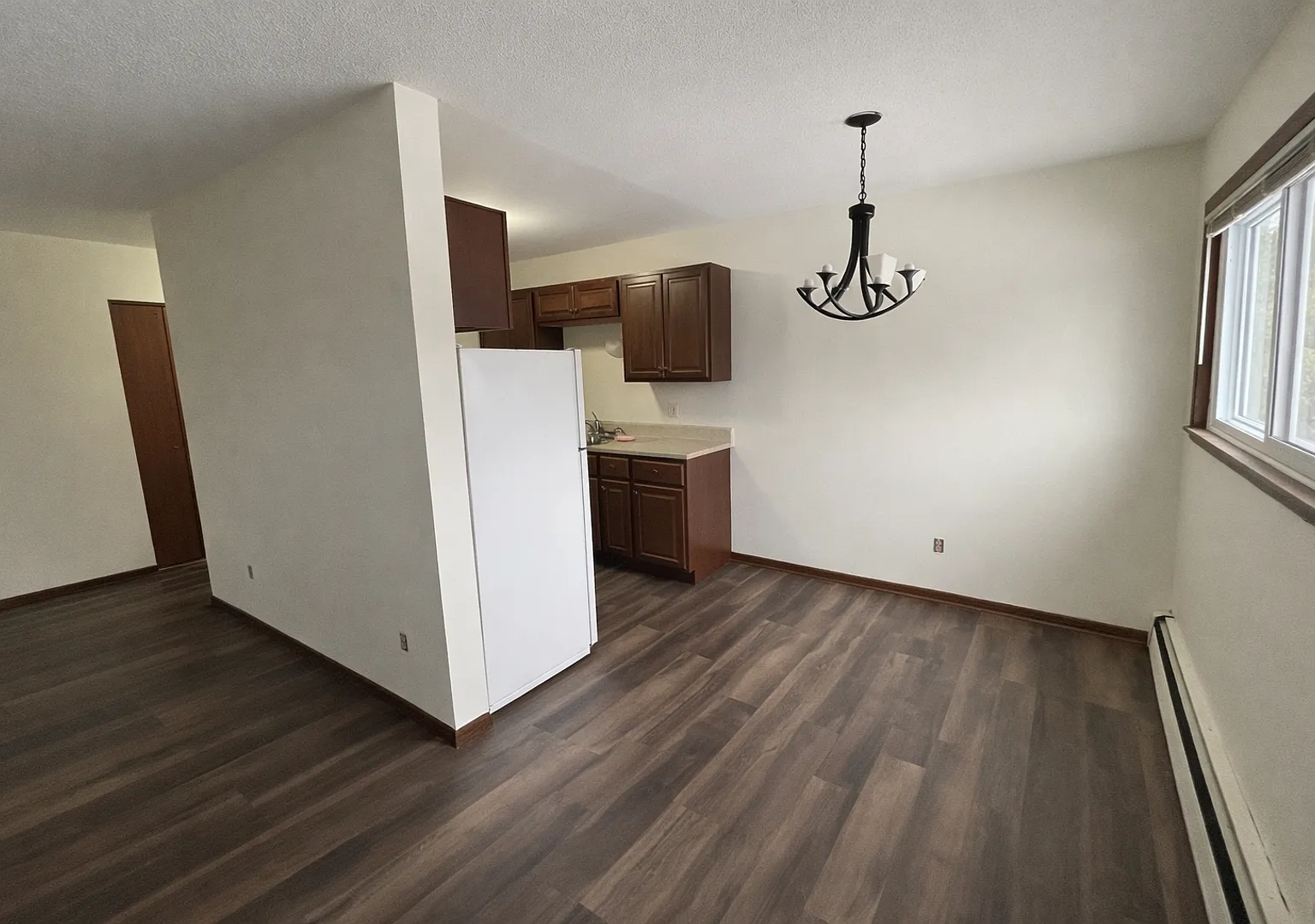 5211 Xerxes Ave N, Brooklyn Center, MN 55444 (12 Units) — Photo 4