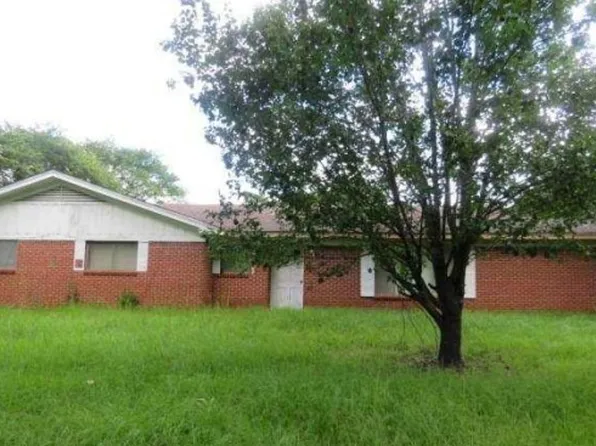 716 State Highway 103 W, San Augustine, TX 75972