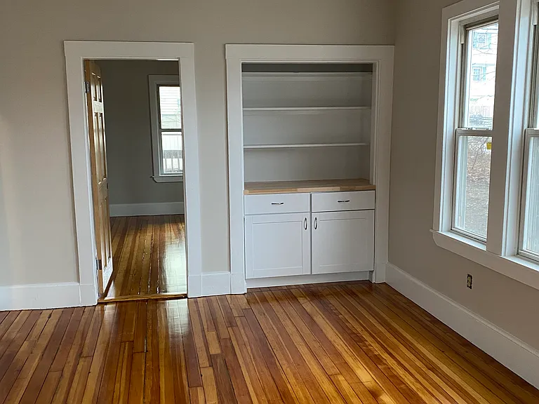 229 Poplar St #3 — Photo 9