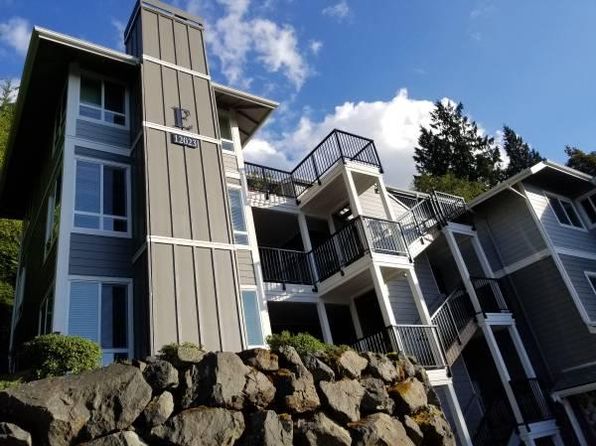 12023 NE 204th Pl Unit E301