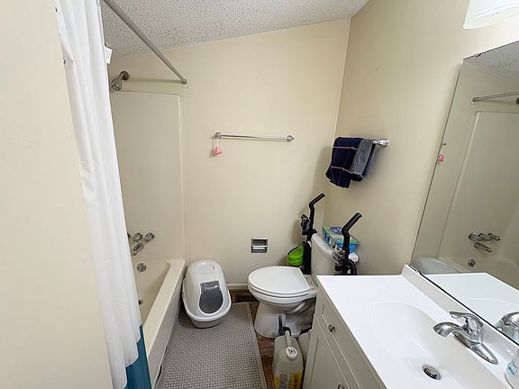 5th image of 154 W Braxton Foushee St