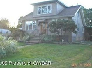 25 Yeager Ave, Shavertown, PA 18708