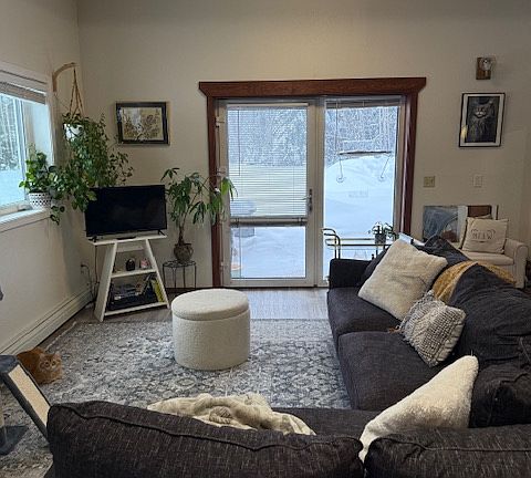 3rd image of 2491 Buster Brown Ln #3