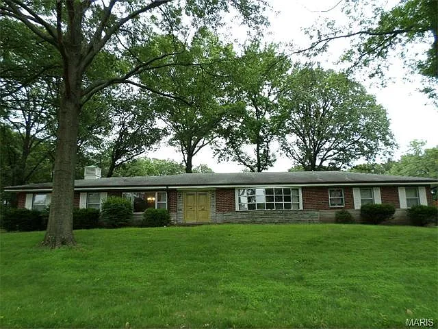 8830 Bracken Cir photo 1