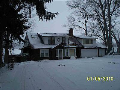 1st image of 4260 S Shore St