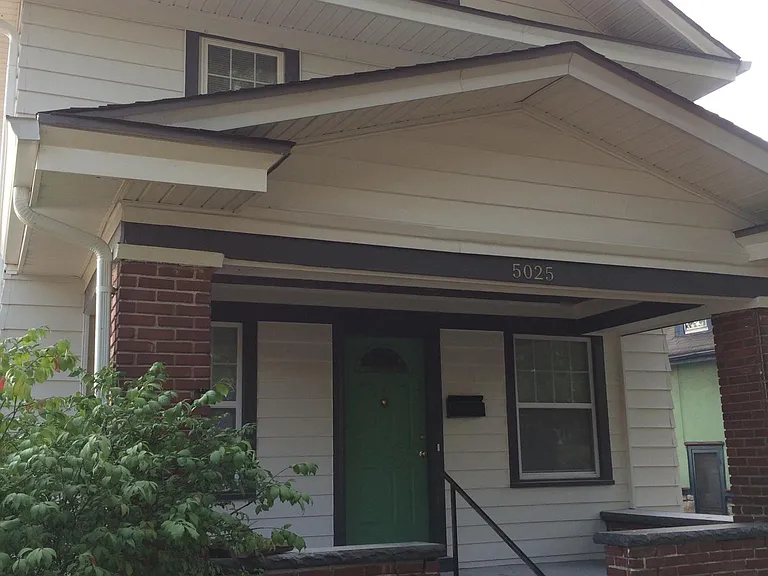 5025 Walnut St — Photo 1