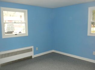 10 Marion Rd, Bedford, MA 01730