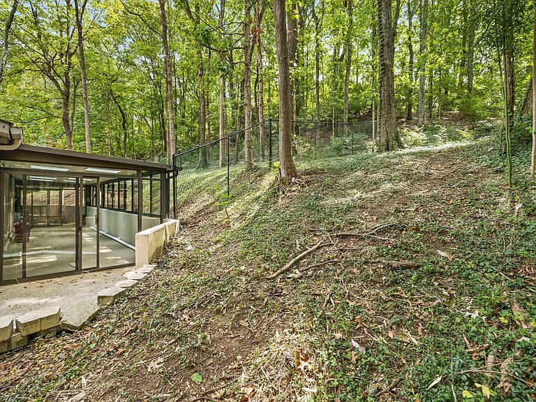 5729 Stoneway Trl — Photo 31