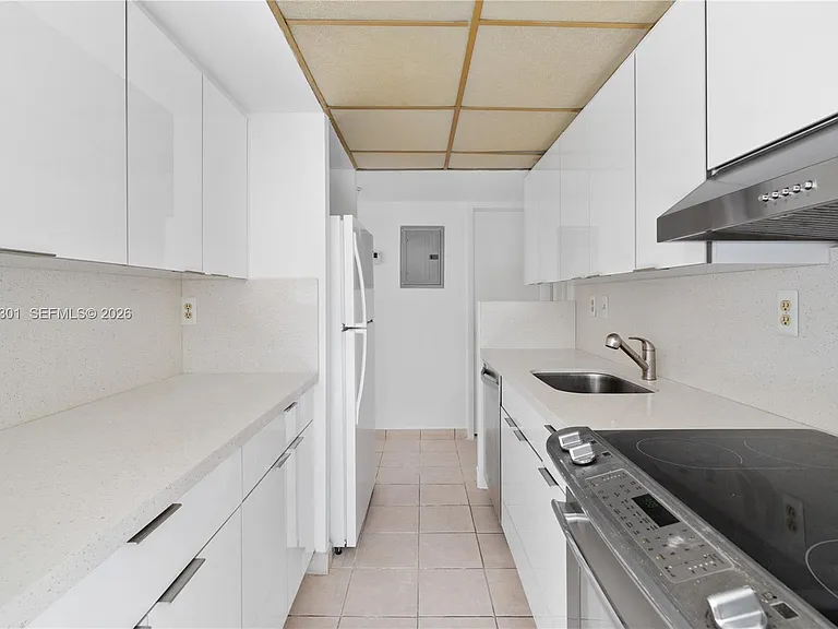 9390 W Flagler St #210A — Photo 5