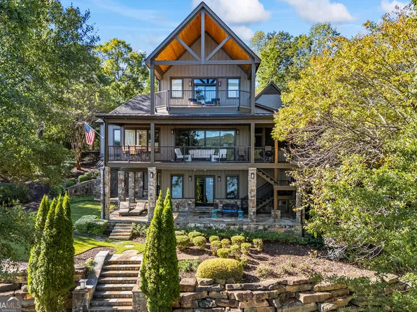43 Edgewater Trl S, Toccoa, GA 30577