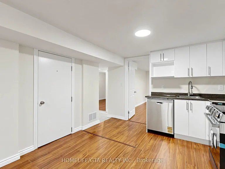 940 Townline Rd S #BASEMENT — Photo 12