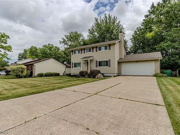 4th image of 1100 Dartmouth Dr