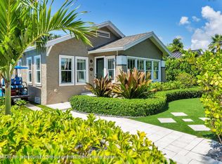 216 Lakeland Dr, West Palm Beach, FL 33405