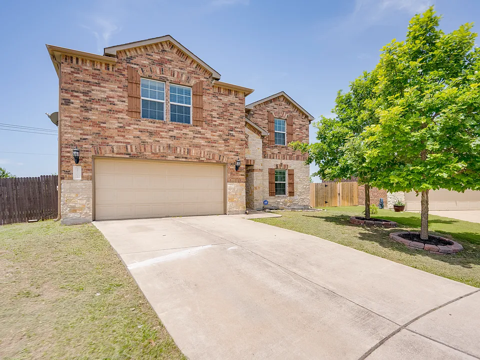 5701 Cass Ct