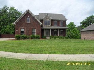 7707 Aspen Ridge Rd, Louisville, KY 40214
