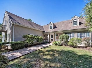 6 Washington Ave, Basking Ridge, NJ 07920