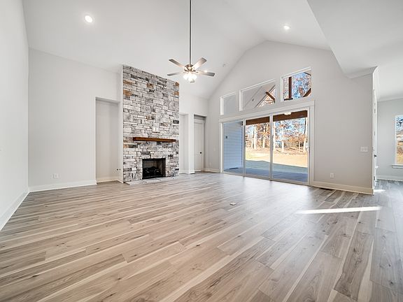 4th image of 7290 Fairlawn Dr Lot 21