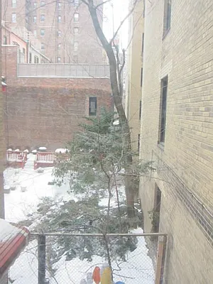 Rented by Kian Realty | media 7