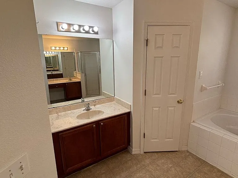 157 Cimarron Ln — Photo 35