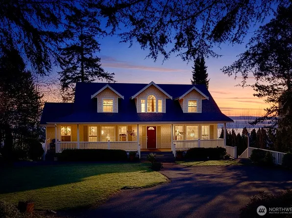 2820 SW Scenic Heights Street, Oak Harbor, WA 98277