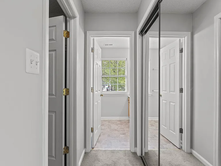 5316 Corinthian Way — Photo 21