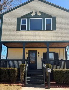17 Columbia Ave, Lincoln, RI, 02865