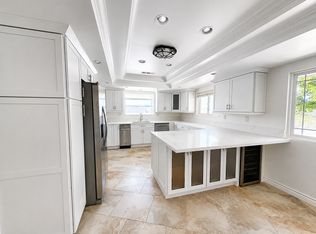 1505 Riviera Dr, Pasadena, CA 91107