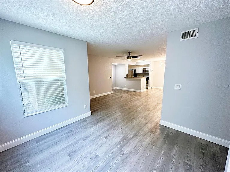 5124 Conroy Rd #12 — Photo 25