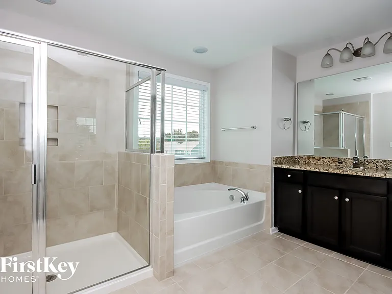 7815 Sawgrass Ln — Photo 9