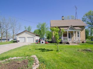 W3256 Oak Hill Rd, Watertown, WI 53094