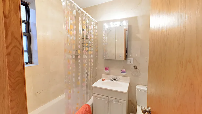 Rented by Emor Management Inc. | media 35