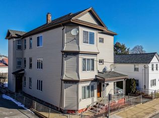 464 Lawton St, Fall River, MA 02721