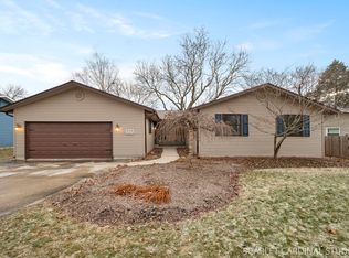 514 Cochise Pl, Carol Stream, IL 60188