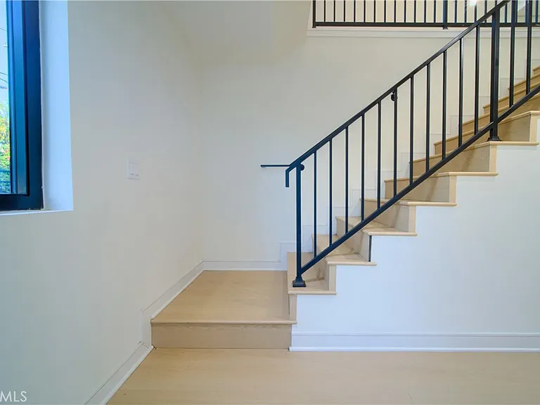 2678 Newell St #1/2 — Photo 4