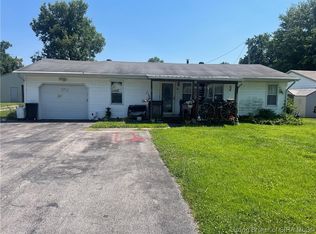 325 Hendricks St, Madison, IN 47250