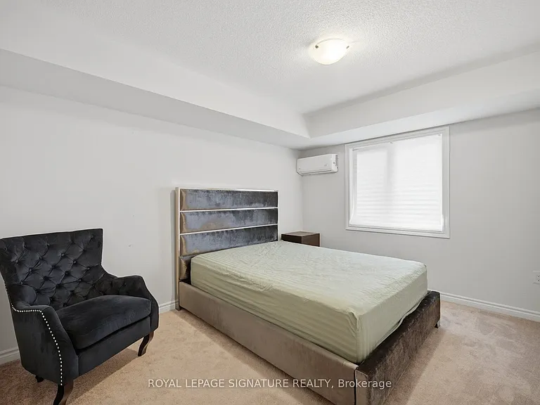 91 Roulette Cres #3 — Photo 17