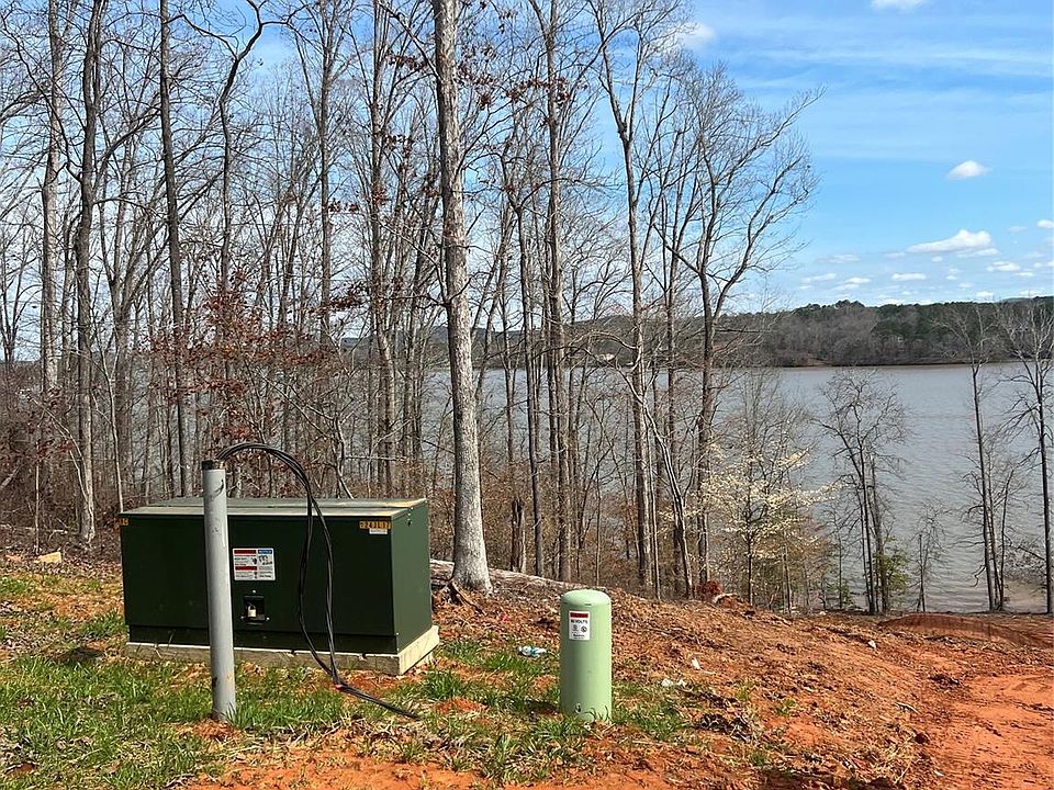 2nd image of LOT 104 Edgewater Dr