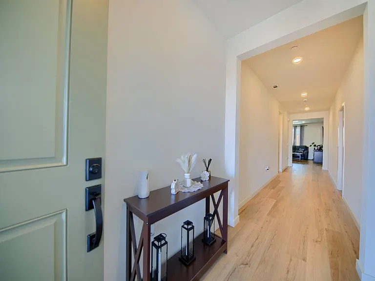 2132 Emerald Ranch Rd — Photo 5