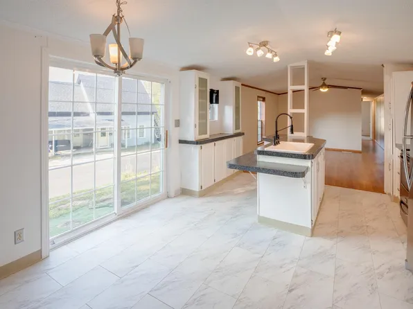 144 Atwood Street, Lisbon, NH 03585