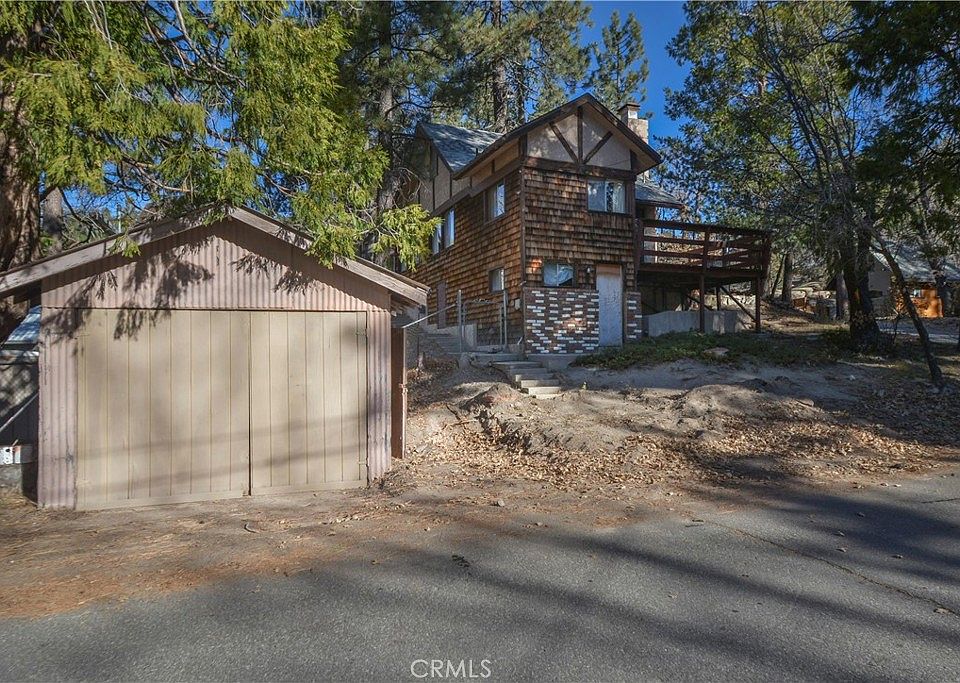 1st image of 32868 Deer Ln