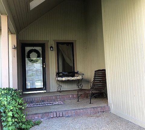 4th image of 1221 Birdneck Lake Dr