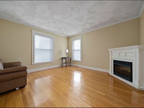 5th image of 23 Marion St #1