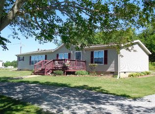 900 E Division Rd, Veedersburg, IN 47987