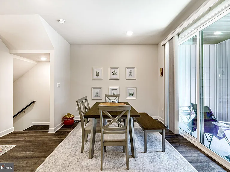 2335 Water Promenade Ave — Photo 21