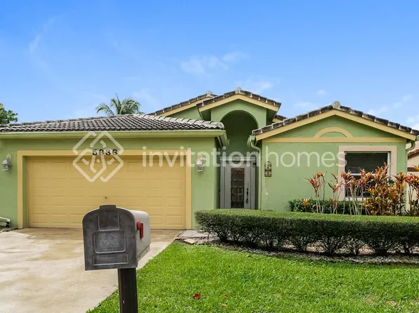 5636 American Cir, Delray Beach, FL 33484