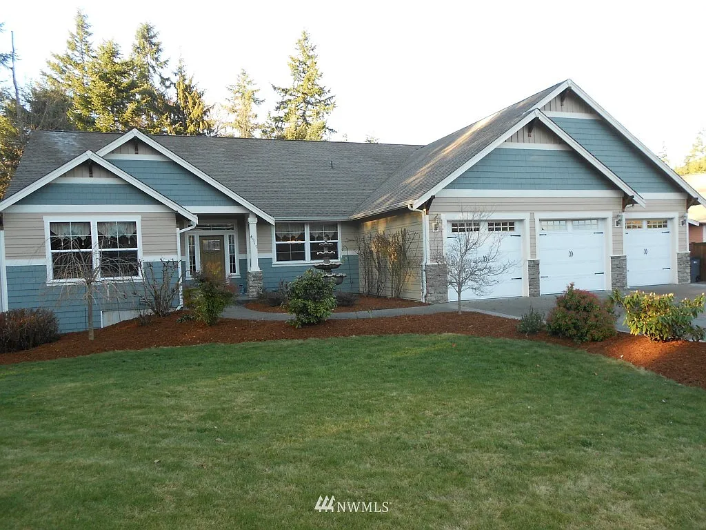 4517 Layton Court SE photo 1
