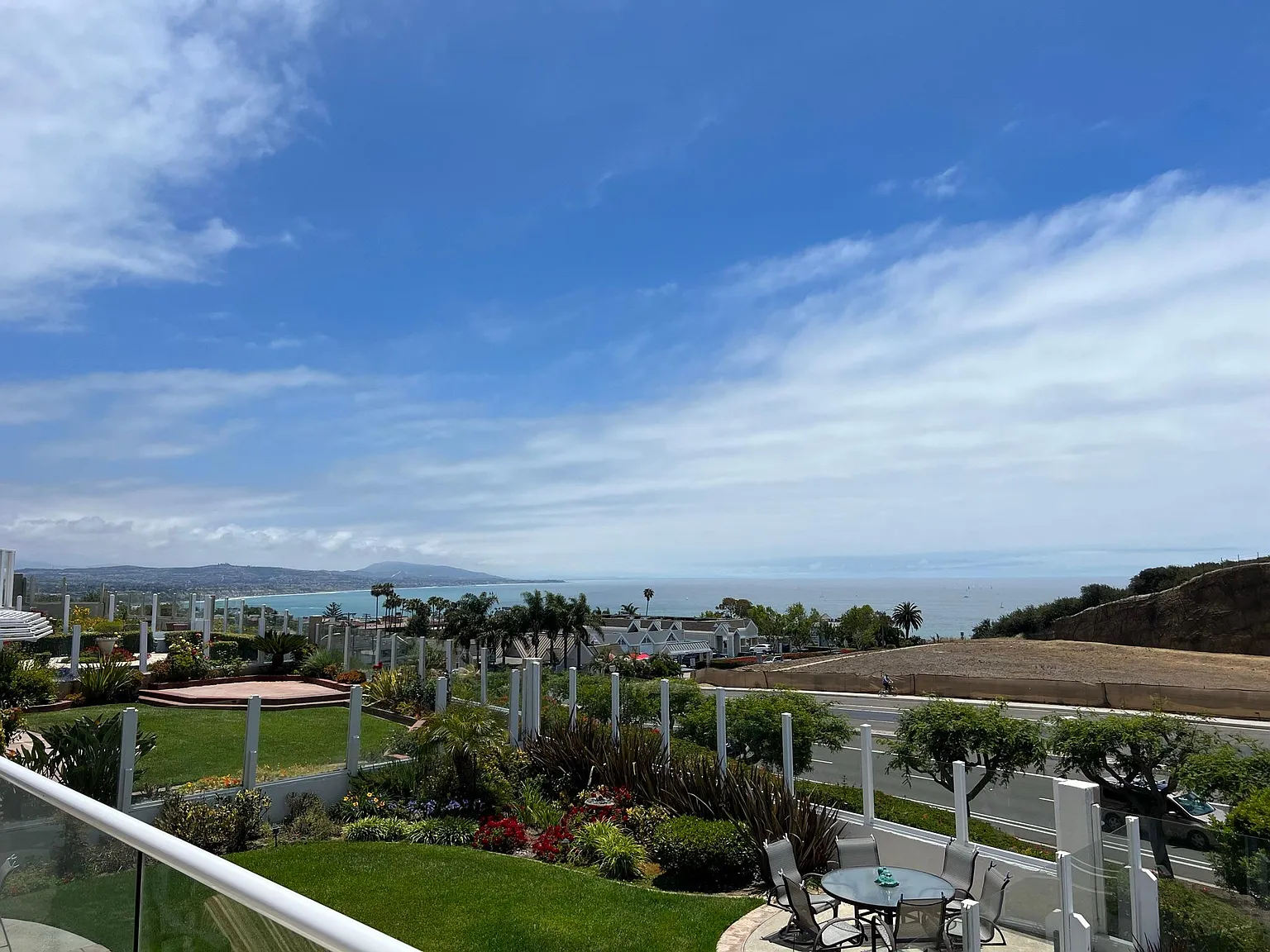 75 Palm Beach Ct — Photo 2