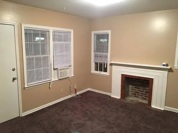 1521 N Green St, Wichita, KS 67214