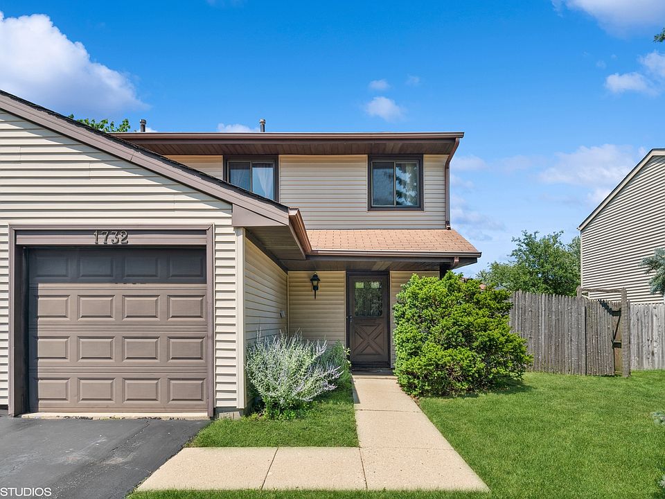 1st image of 1732 De Forest Ln